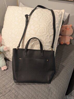 Almost Perfect' Medium Crossbody Tote  bundel